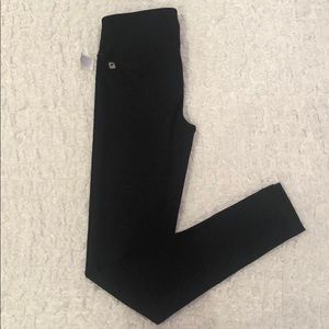 NWT Fabletics black leggings